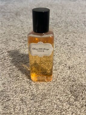 Victoria's Secret Noir Scented Body Mist